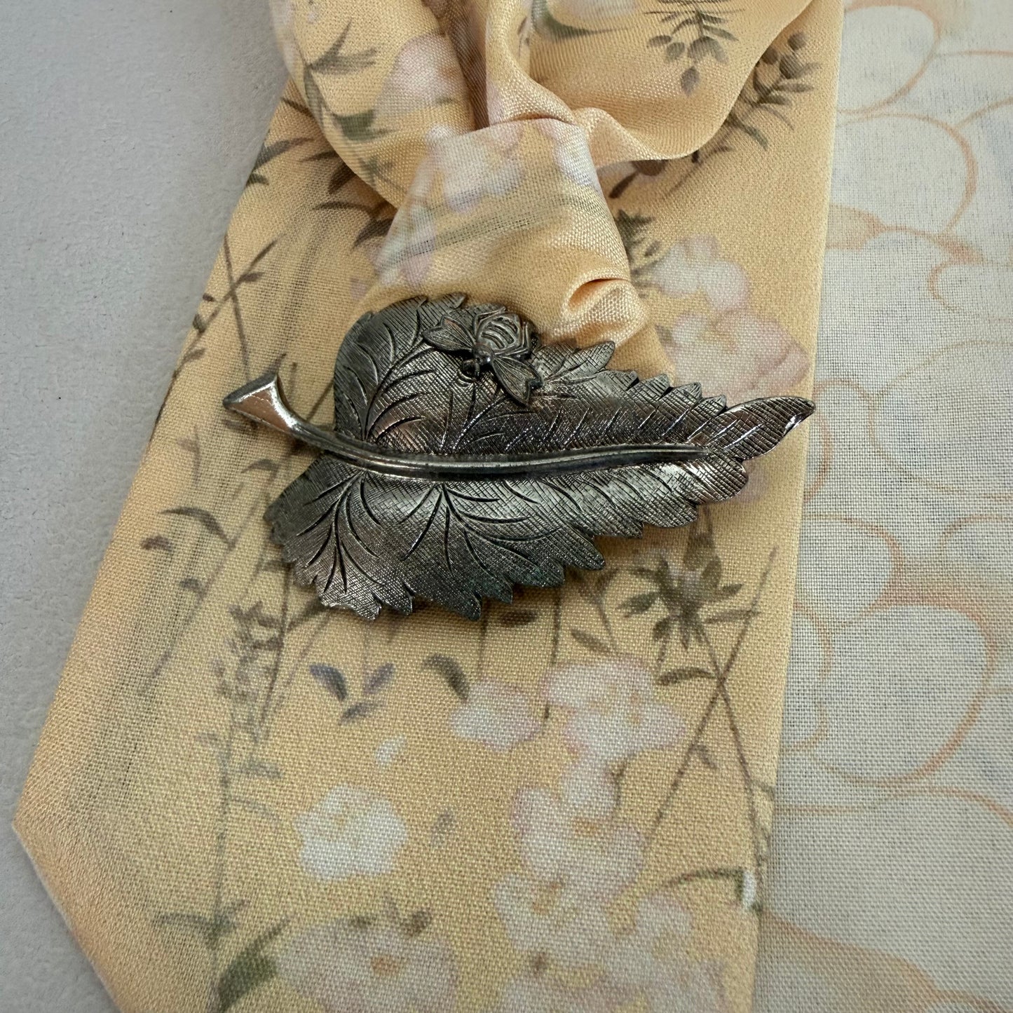 Pale Yellow Butterfly/Bee Scarf Necklace