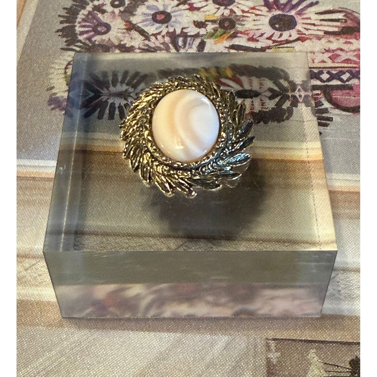 Bronze & Mother of Pearl-Like Oval Acrylic Cube