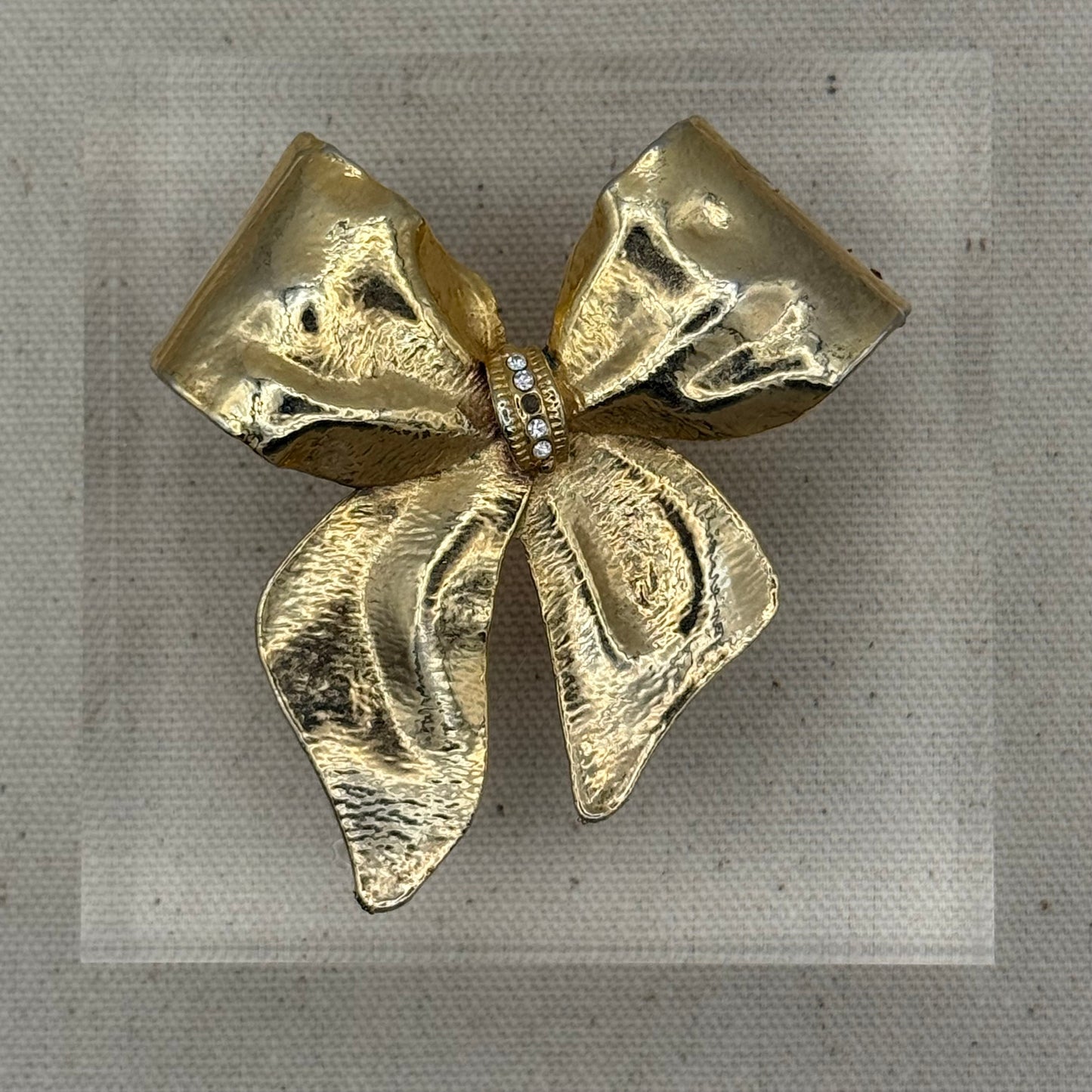 Bow and Rhinestone Acrylic Cube