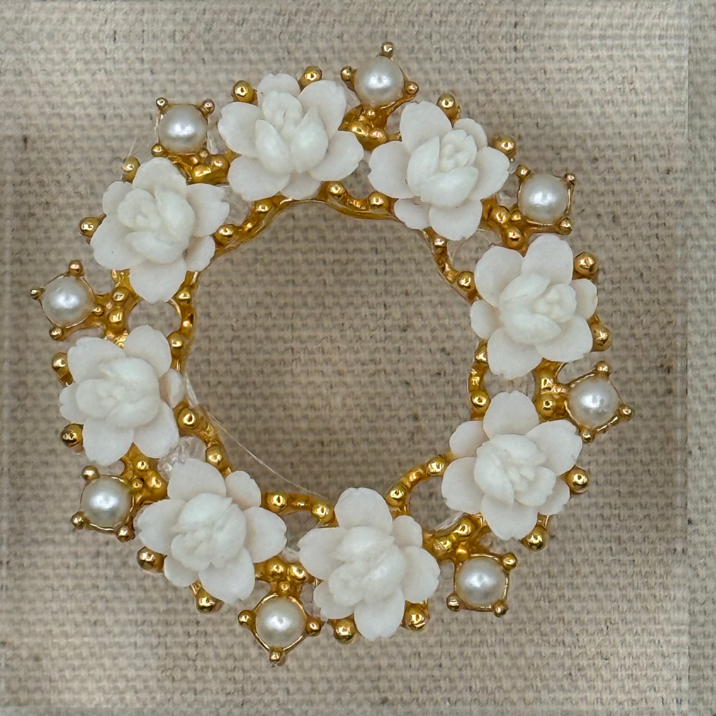 White Floral and Pearl Wreath Acrylic Cube