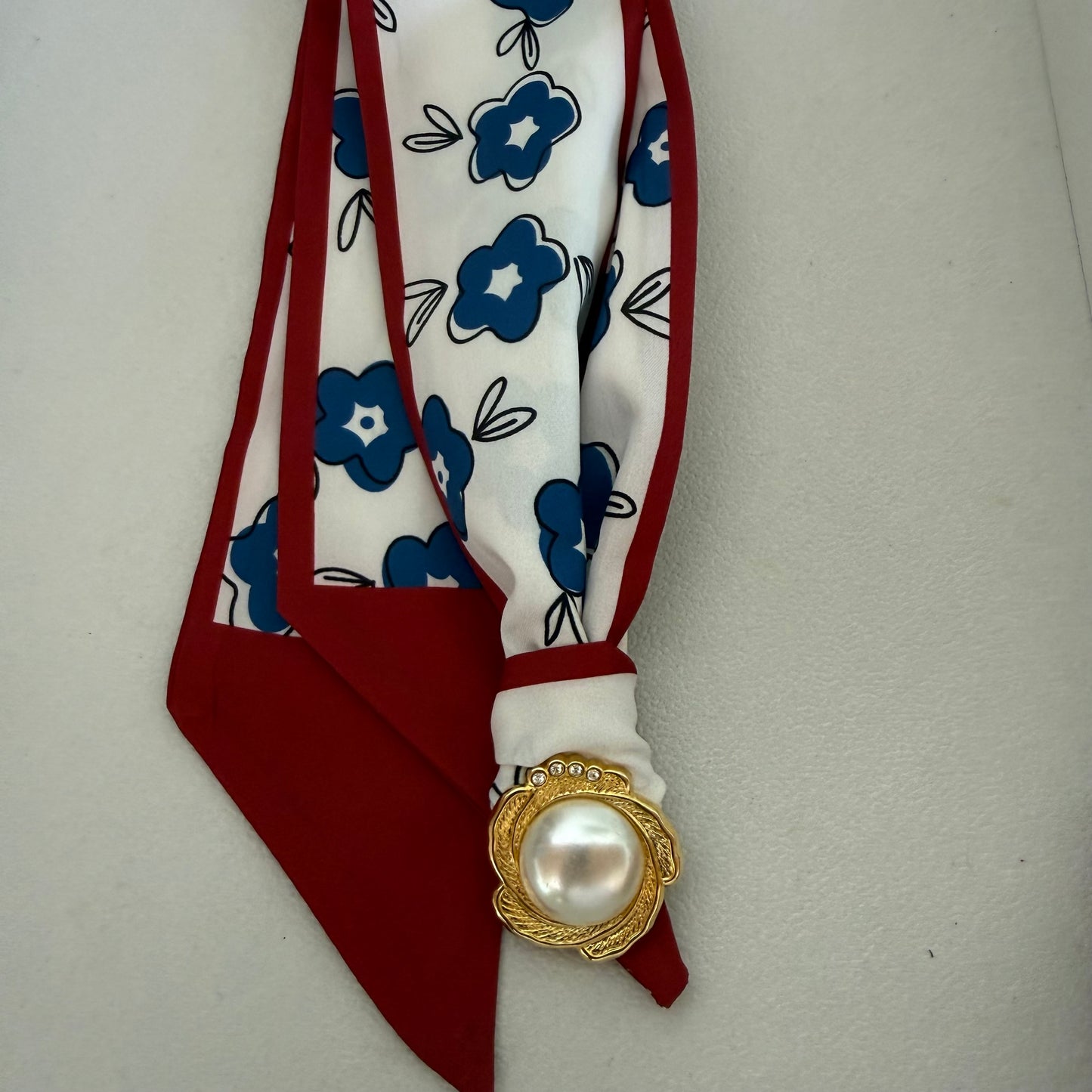 Red White Blue Floral Scarf Necklace