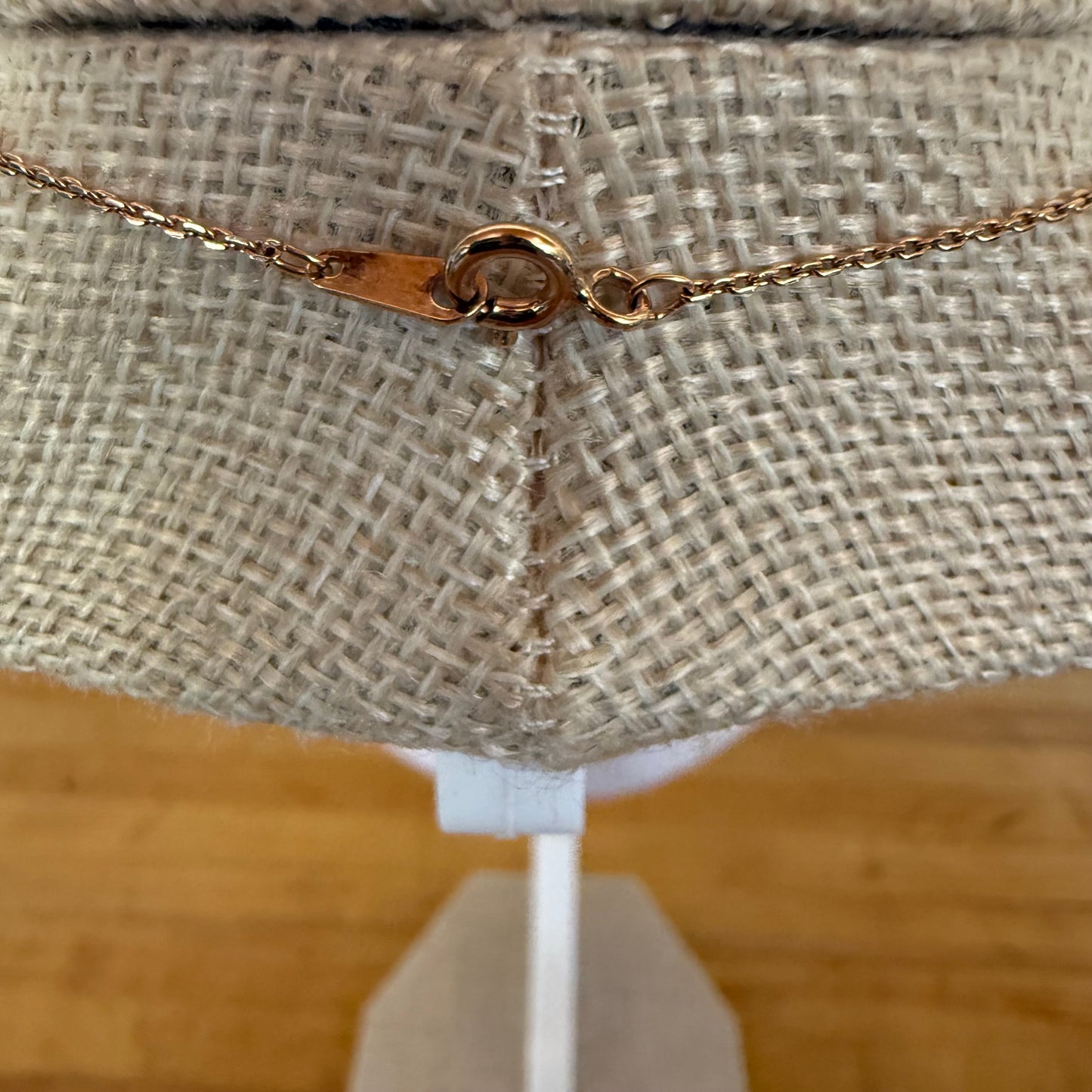 Avon Gold Tone Bow Layering Necklace