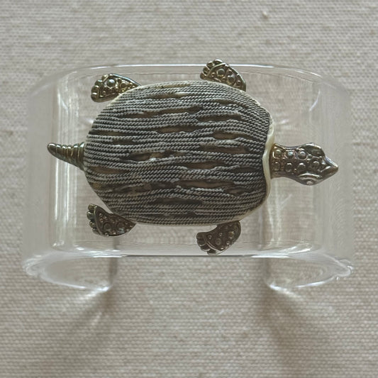 Silvertone & Cream Turtle Wide Acrylic Cuff (OSFM)