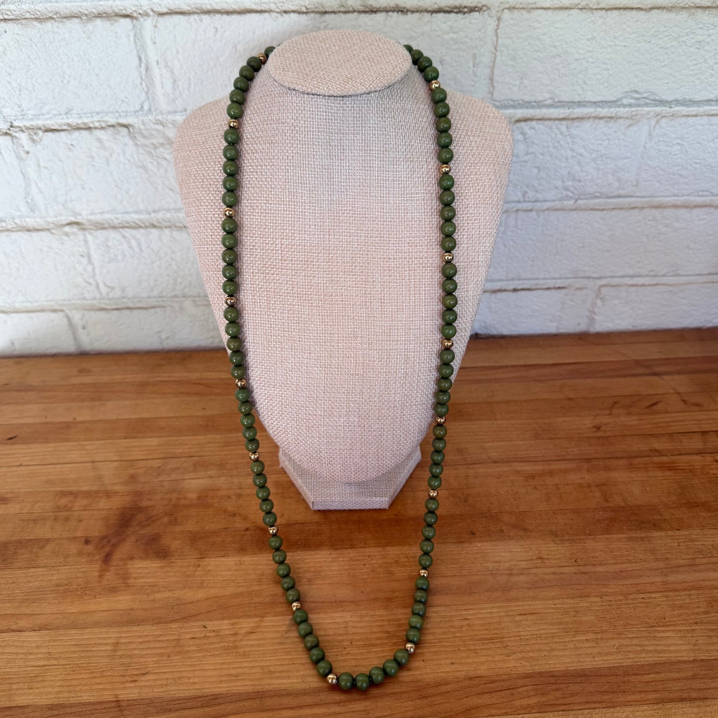 Moss Green & Gold Lucite Necklace