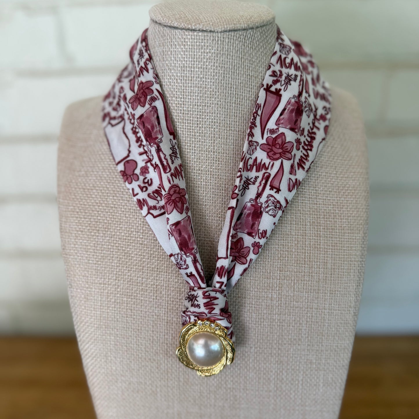 Starkville Tailgate Scarf with Vintage Gem - Pearl