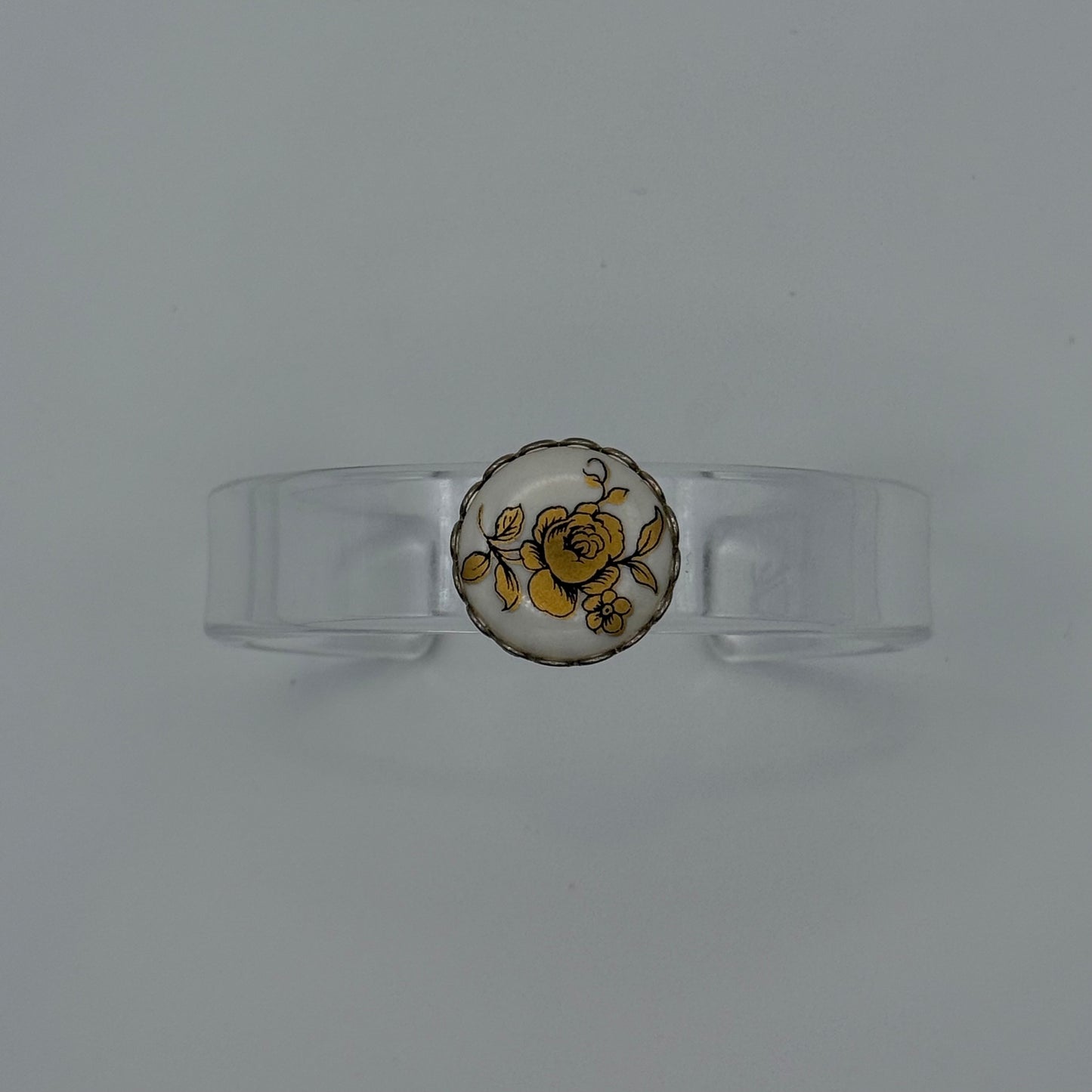 White and Goldleaf Floral Cabochon Narrow Acrylic Cuff (OSFM)