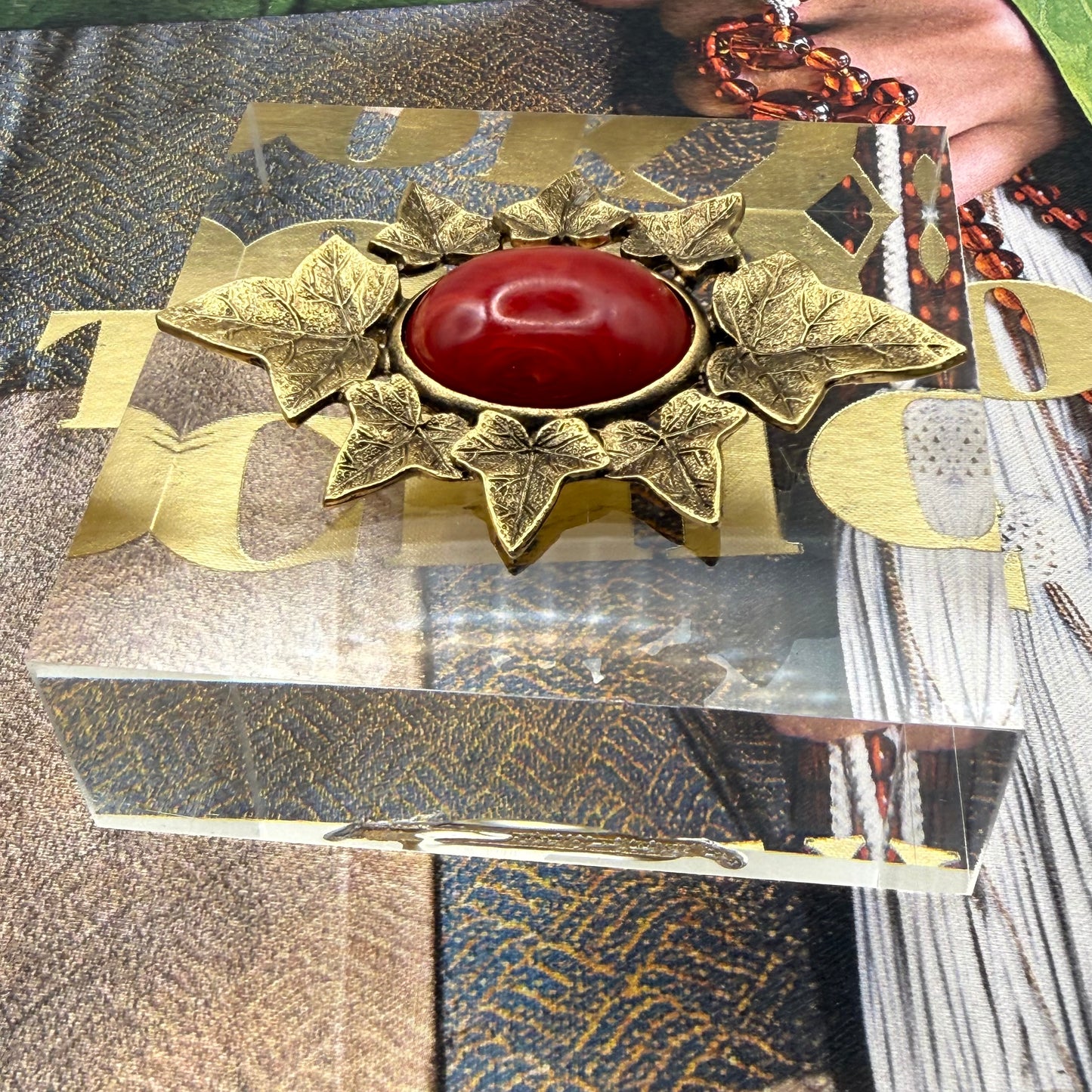 Golden Ivy and Red Cabochon Acrylic Cube